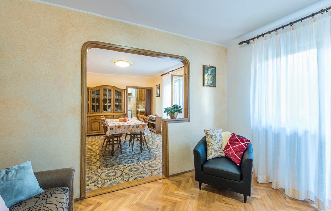 Ferienhaus Zora With Whirlpool Sveti Lovreč Pazenatički Εξωτερικό φωτογραφία