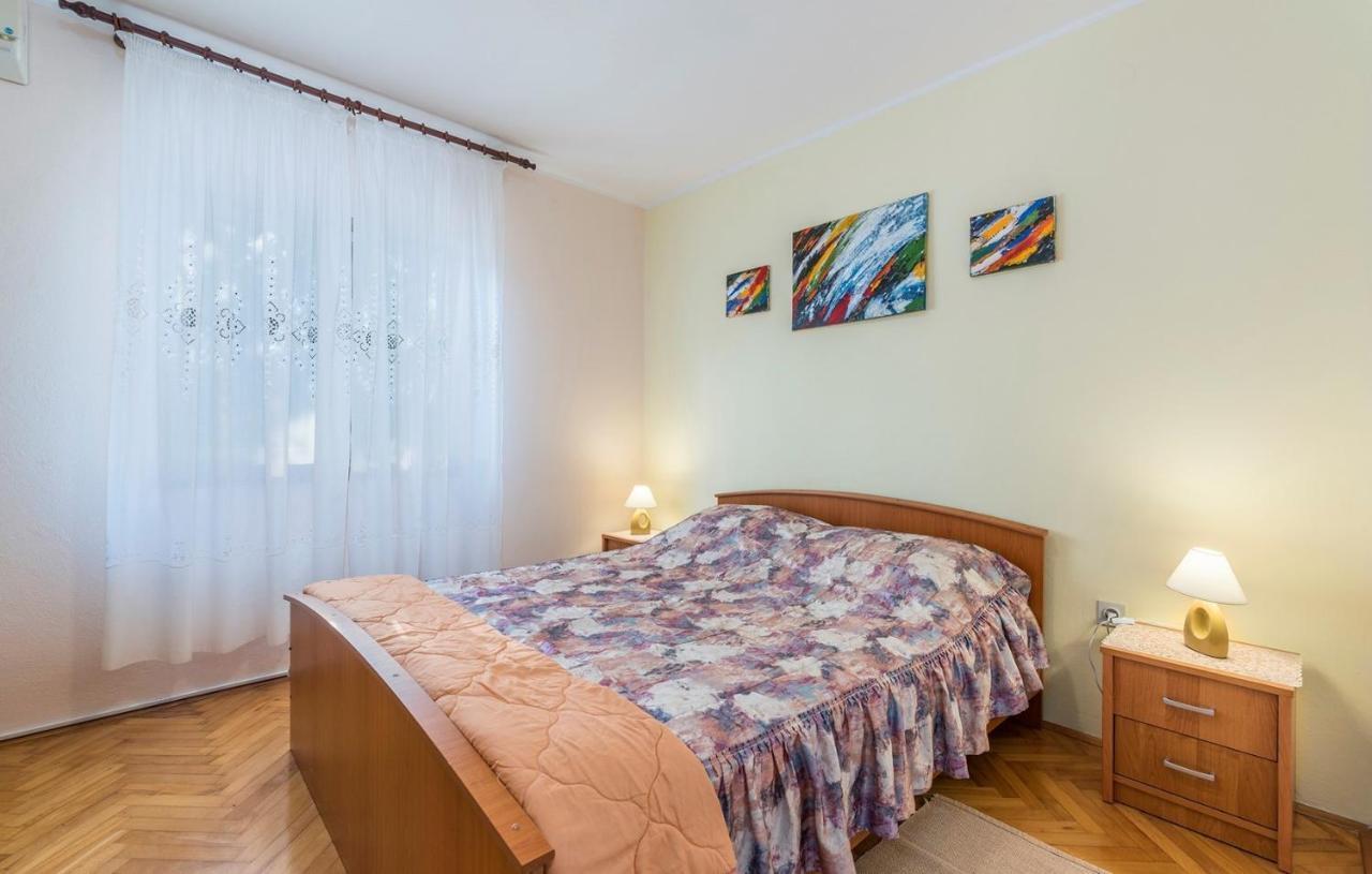 Ferienhaus Zora With Whirlpool Sveti Lovreč Pazenatički Εξωτερικό φωτογραφία