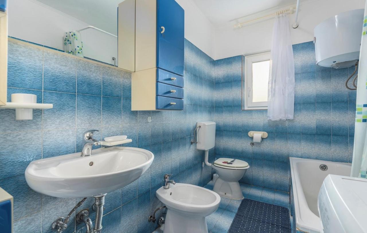 Ferienhaus Zora With Whirlpool Sveti Lovreč Pazenatički Εξωτερικό φωτογραφία
